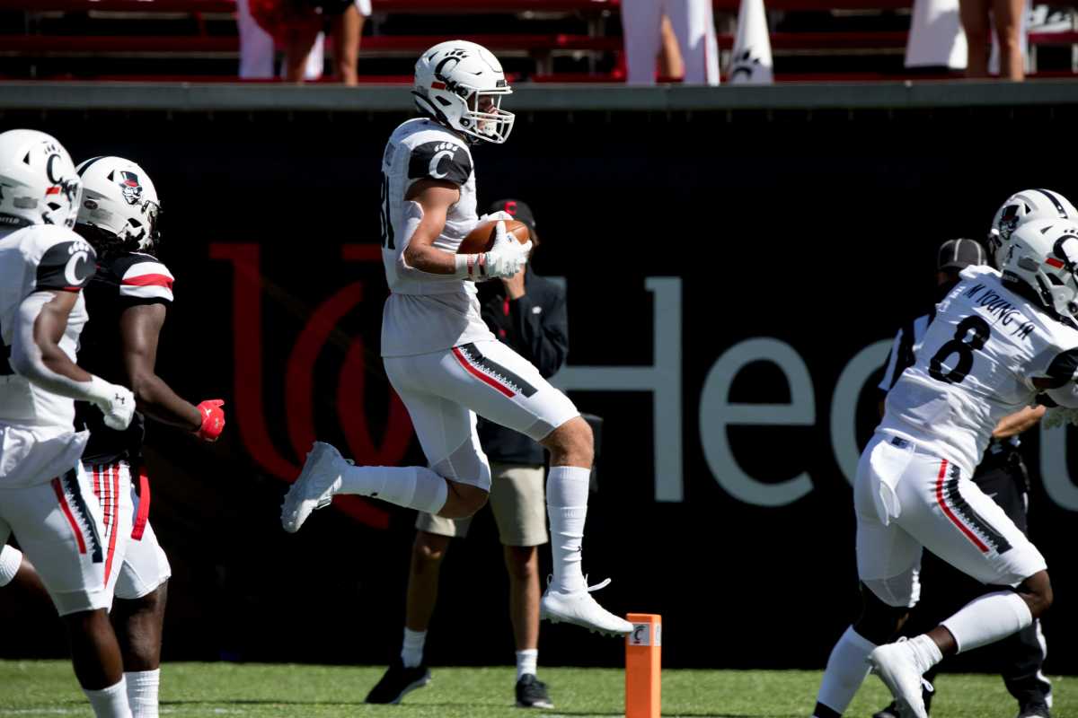 Cincinnati-Bearcats-Austin-Peay
